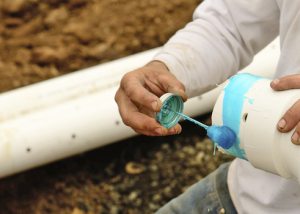 How to seal a sewer pipe