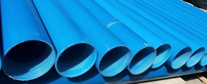 PVC casing pipes for threaded wells